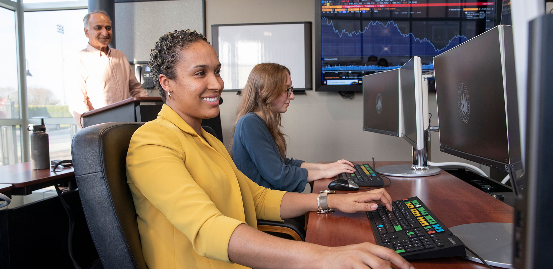 Finance B.S. and Minor Rhode Island College