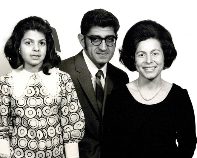 Zvart Avedisian Onanian and family in 1968