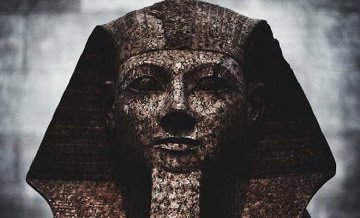 close up of ancient Egyptian sculpture