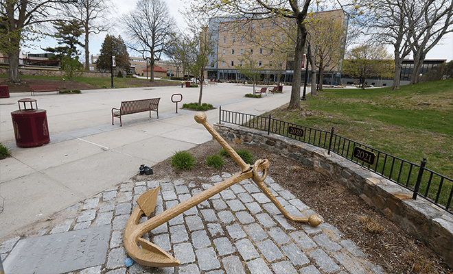 The gold anchor on RIC's quad 