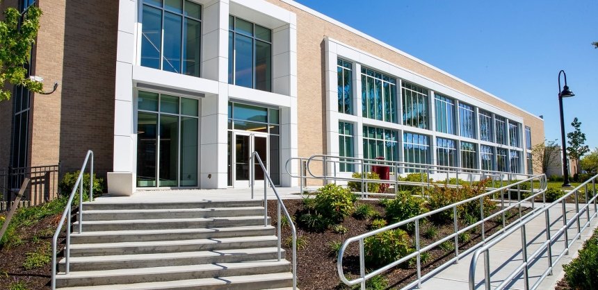 View of entrance to new Clarke Science building